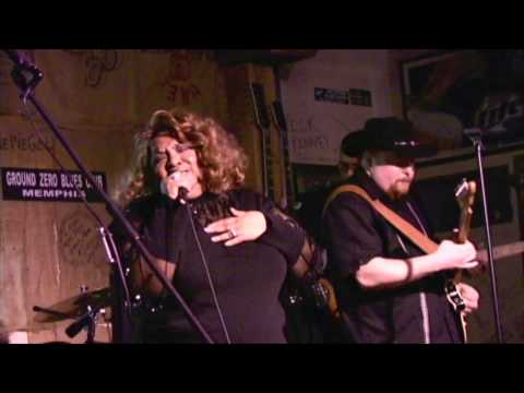 Grana Louise performs at the IBC Blues Challenge i...