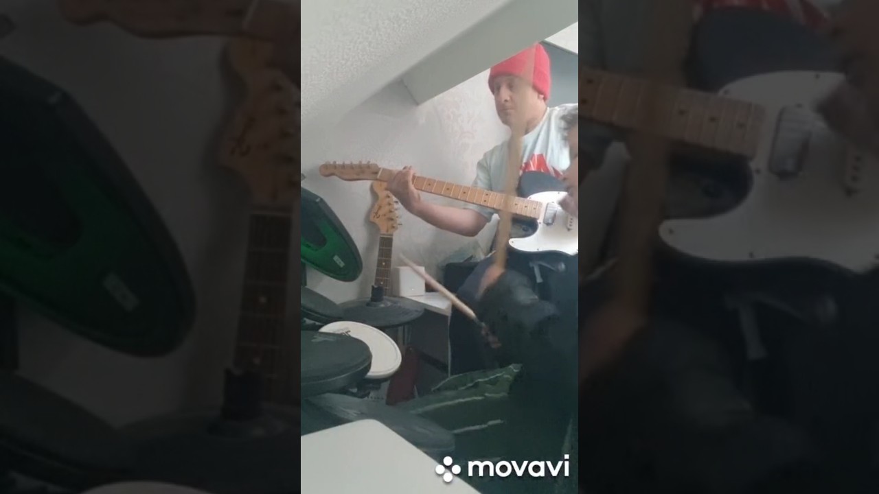 Kick pedal jammed! 🎸 🥁 jam! Learning drums with dad dPuNk drums & Guitar. 