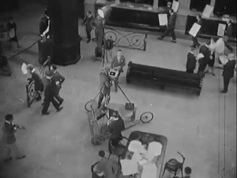 Antonin Artaud in Autour L'Argent