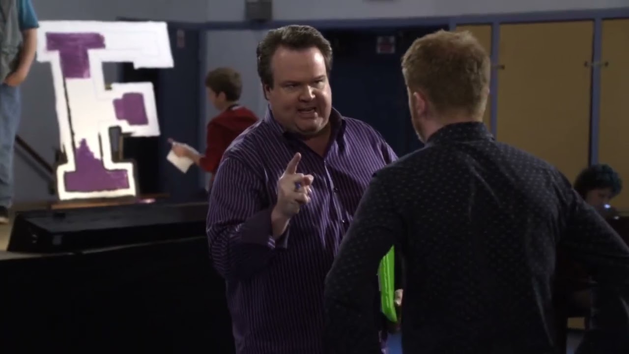 Modern Family - Best of Cam's Musical