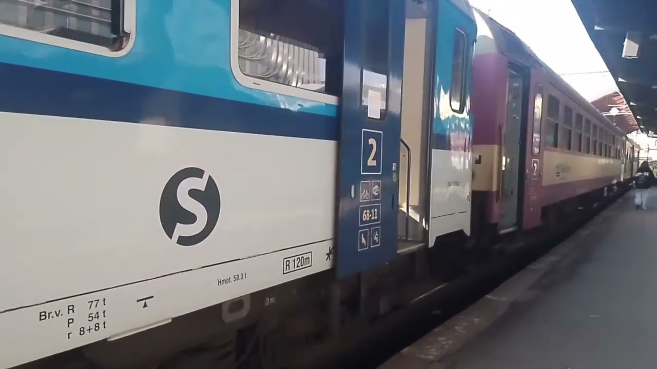 vlaky řady 854 končí