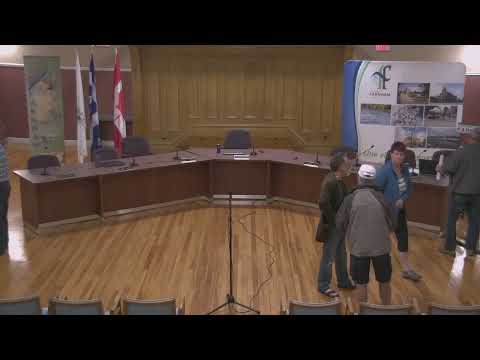 Diffusion en direct de Séances du conseil - Ville de Farnham