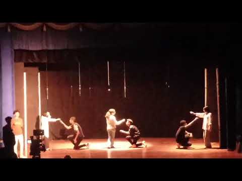 استعراض فريق شوارع اسكندرية علي اغنيه السجن لو كان جنينه مسرحيه ال3لصوص قريبا المسرحيه كامله