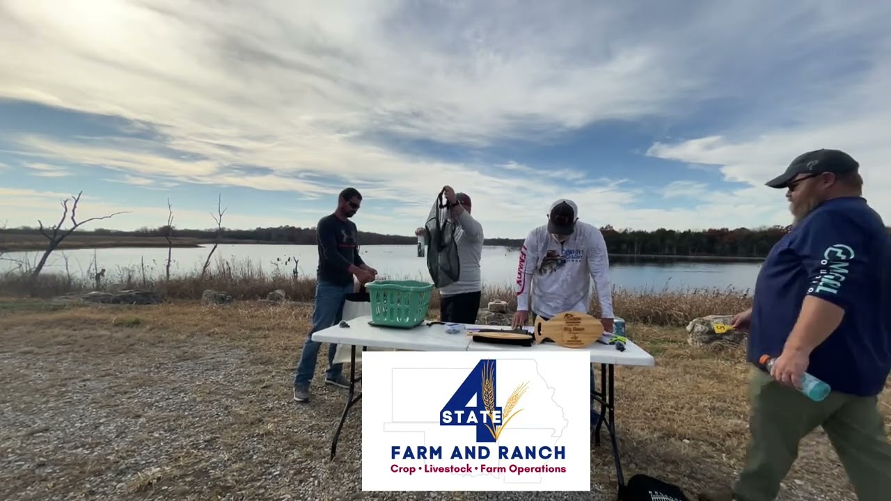 Cedar Creek Bass Tournament Weigh In!! #bassfishing #trackerboats #basstournament #kansasbassfishing