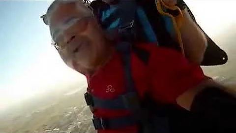 Randy Schaefer's Skydive for Miracle Treat Day