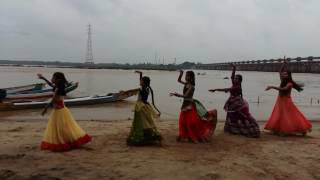 DANCE ON RANG DE RANG DE (A Aa)