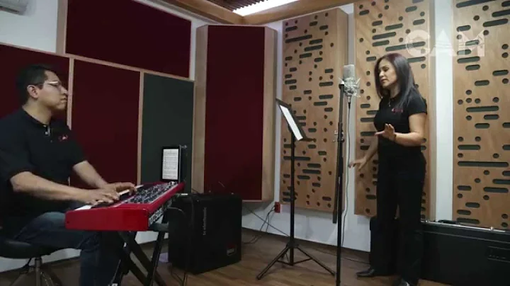 CAM Staff: Laura Barbosa - Canto