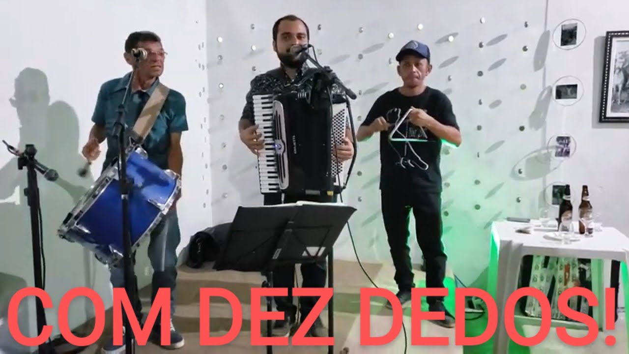 O homem que toca com os dez dedos. Ranier oliveira 🎹