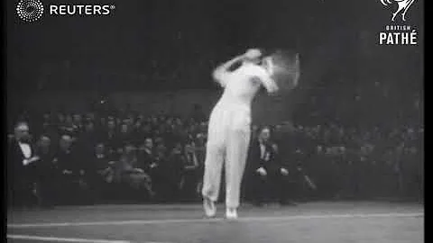 Fred Perry defeats Alfred Vines in tennis (1937)