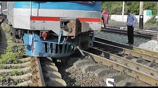 Сход пассажирского поезда Одесса-Луганск,ЧС2-055/Odessa-Luhansk passenger train derailment,CHS2-055.