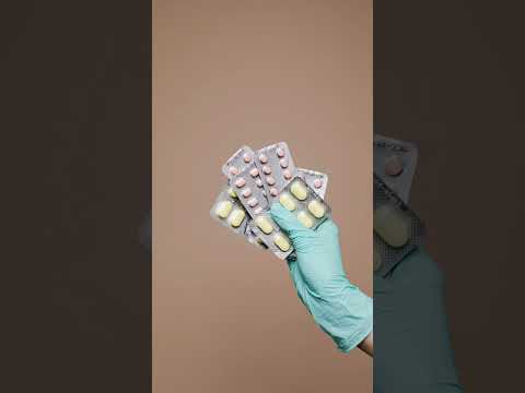 اتعرف اكتر عن دور الصيدلي الكلينيكال وطبيعة شغله صيدلي صحة شغل عمل يوميات