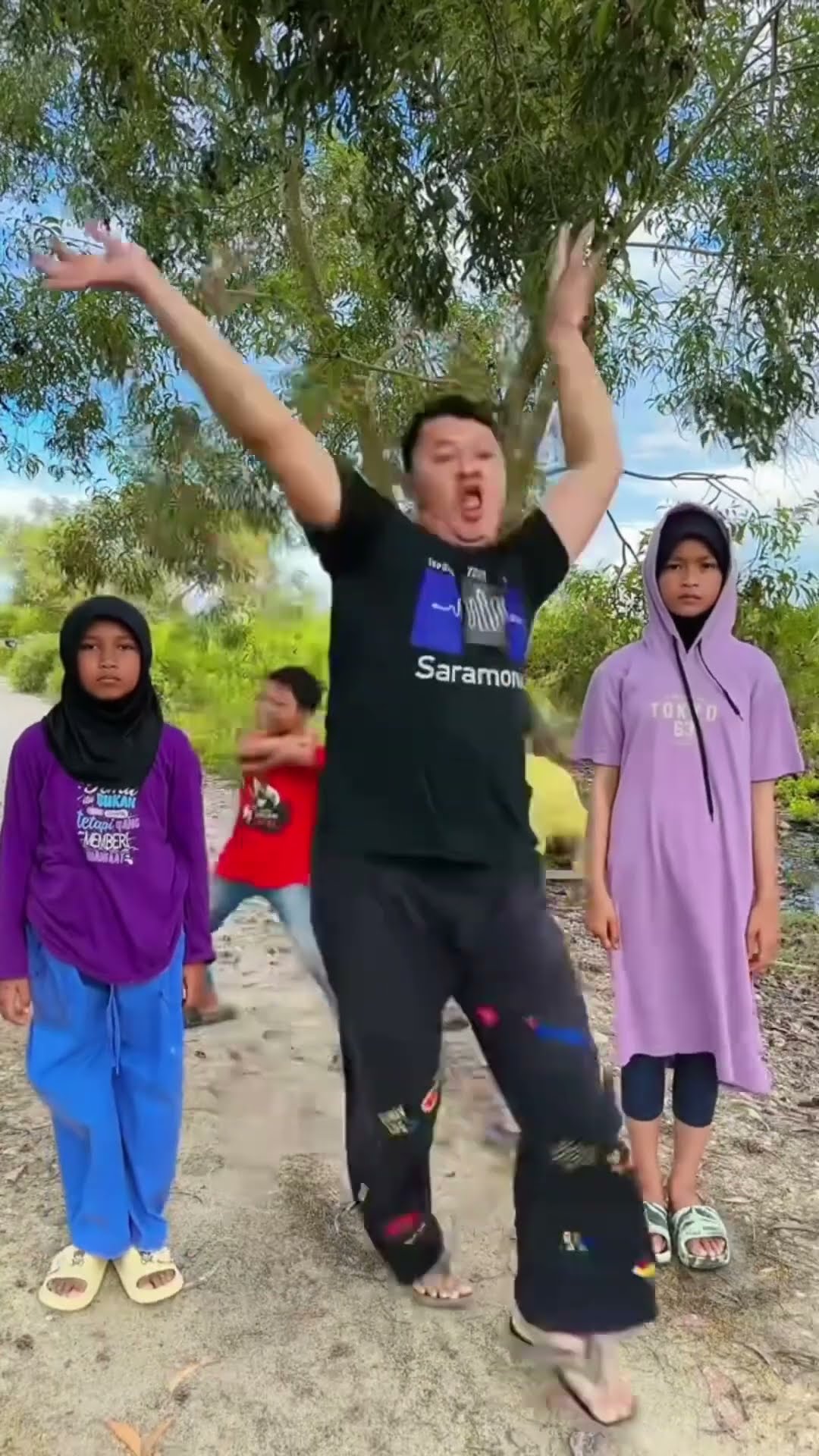 Ikutan juga joget viral ??
