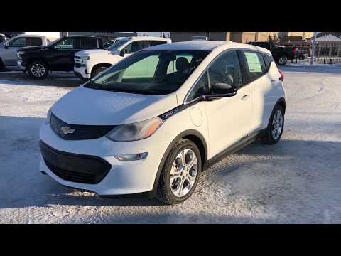 2020-chevrolet-bolt-ev-lt-review