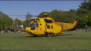 Sea King Helicopter Lands in Rock Park Barnstaple