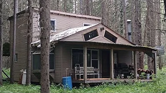 Brazeau dam Trapper bush cabin very nice spot n hidden very well   🇨🇦