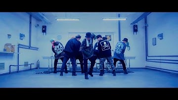 BTS (방탄소년단) - 