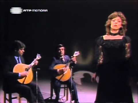 Teresa Tarouca - Cai chuva do céu cinzento (F.Pessoa - Fado das Horas)