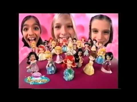 Princesas Disney y Piratas del Caribe Surprise (2007)