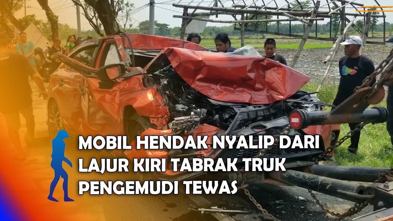 NGAWI - Mobil Hendak Nyalip Dari Lajur Kiri Tabrak Truk Pengemudi Tewas