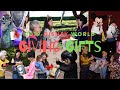 Christmas EVE Presents to Disney Characters VIDEO! Edna Mode is SHOCKED! Woody puts it in his boot!