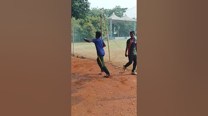 follow through me catch pakad ne ke jagah daar k bhaag gaya...