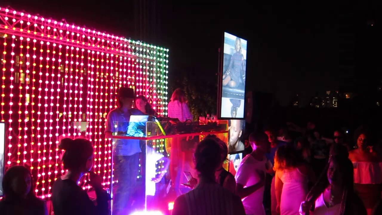 NYFW Spring/Summer 2017 Day 3 - Maybelline Fashion Party