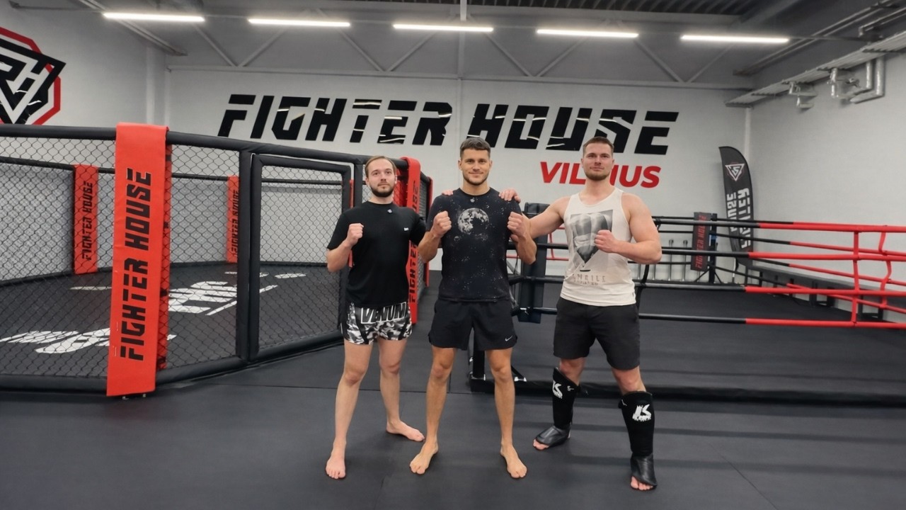 Lankomės FIGHTER HOUSE!