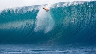 Fantastic surfing the Best. Very nice video.