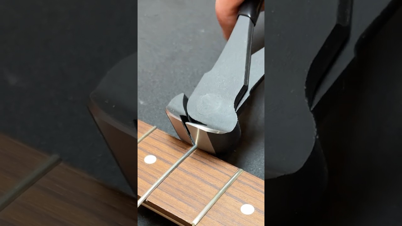 Overhang Fret Cutter vs Hosco Bundzange