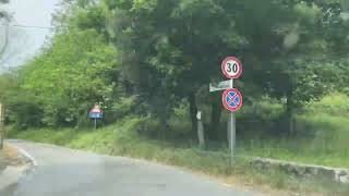 Strada verso la Tenuta di Santallago Monte Serra