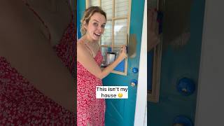 This isn’t my house, but I painted the front door. 🎨 🤫