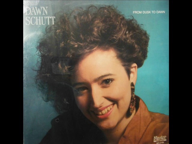 Guarda Dawn Schutt "Take Time" su YouTube Guarda Dawn Schutt "Take Time" su YouTube
