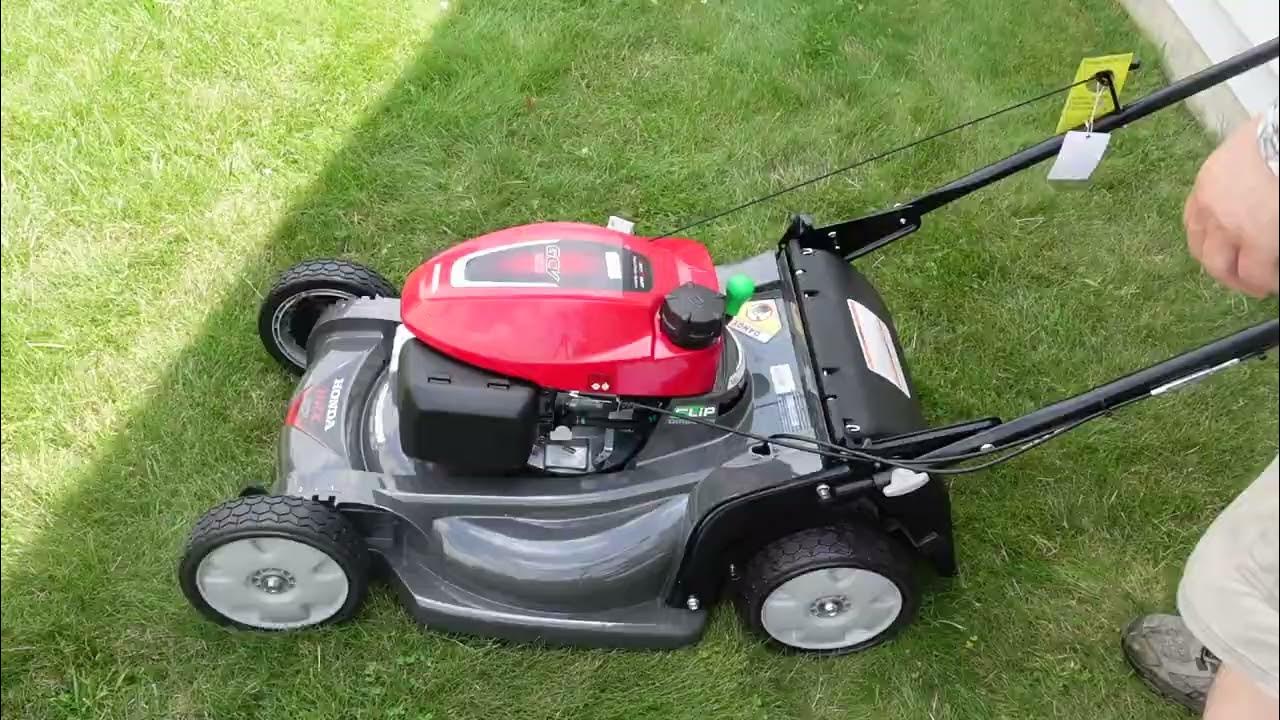 Unboxing and setup Honda HRX217VKA - YouTube