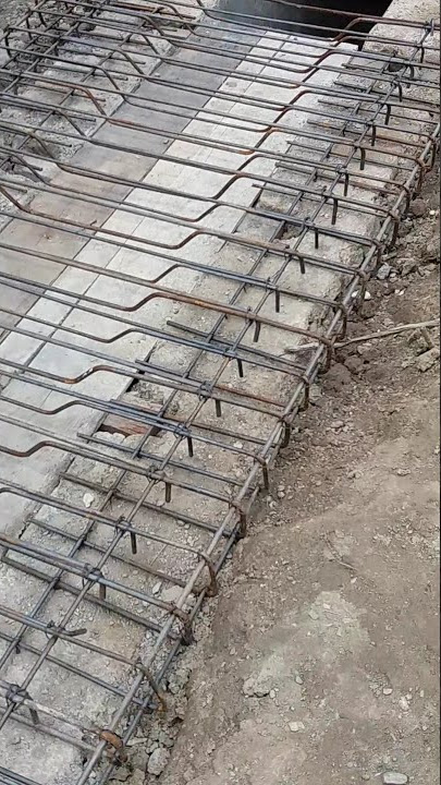 Besi jembatan