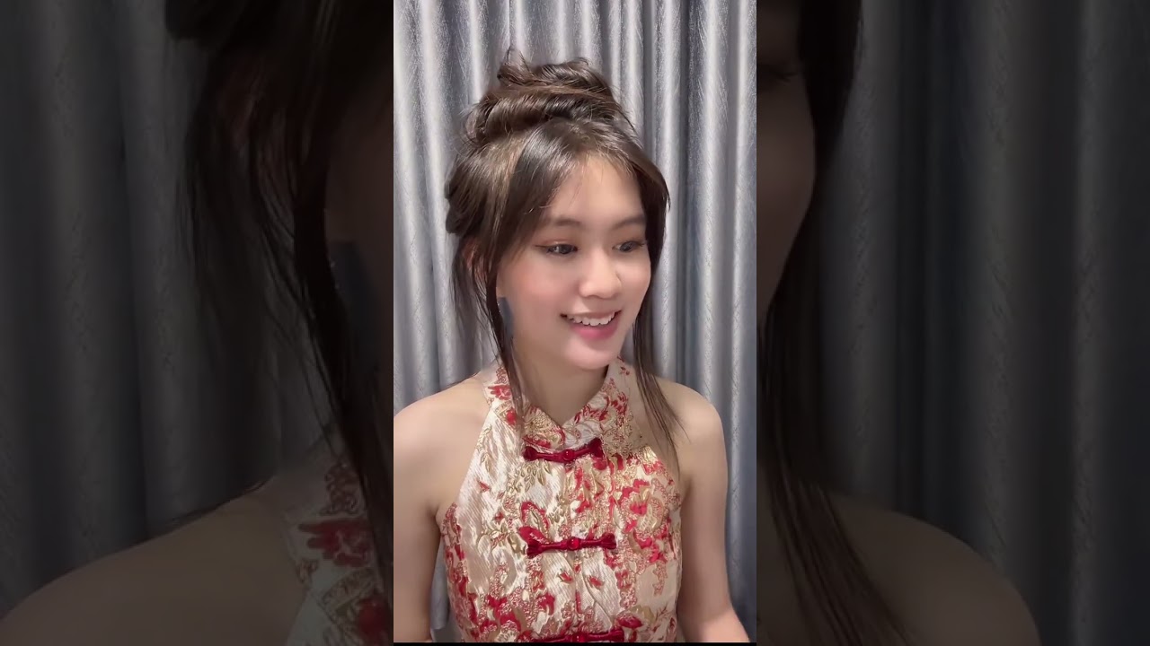 Beautiful clothes for cny 02181