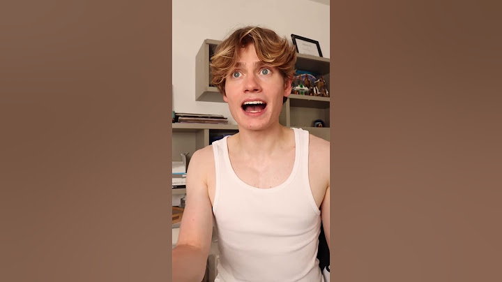Kommentiert mal eure schlechteste Zeugnisnote dieses Jahr 😂😭 #comedy #schule #zeugnis #sketch