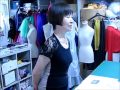 社交ダンスドレスメーカーが勝ドレスを作るためのミーティング