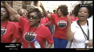 IPalamente iyazikhaba izityholo zokuba iceba ukudenda abasebenzi