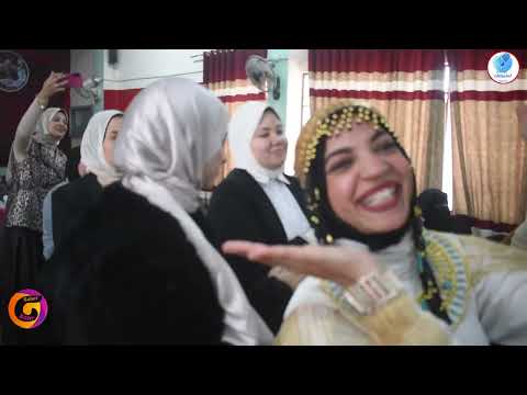 اقمار نحن الأطفال استعراض قوي جدا