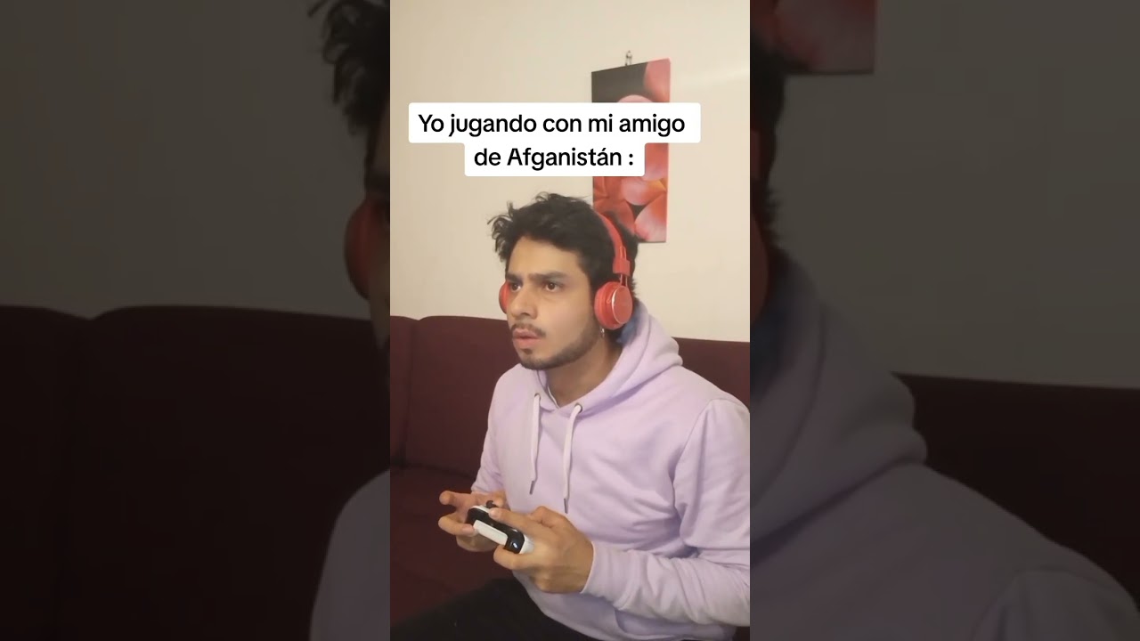 Yo jugando con mi amigo 🫂 