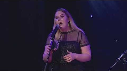 Median Line (Live at Studio 188) - MVP