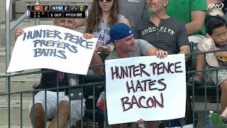 Trolling Pence signs return to Citi Field