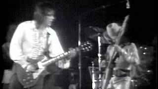 Video thumbnail of "Serves You Right to Suffer - Lookin for a Love  J Geils Band @ Holy Cross 1972"