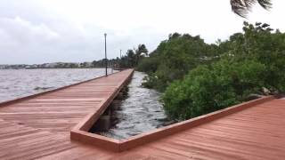 Worsening weather near downtown Stuart