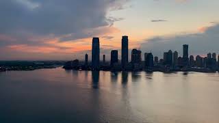 🌇🎥 Urban Sunset Magic: Mesmerizing Time-Lapse Video of Sunset in the City 🌇🎥✨ screenshot 2
