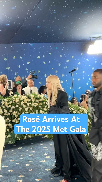 Rosé Arrives At the 2025 Met Gala | Billboard #Shorts