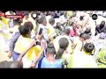 Waamini Wa Jimbo La Sumbawanga Walivyowamiminia Zawadi Mapadre Wapya Watatu Waamini Wa Jimbo La Sumbawanga Walivyowamiminia Zawadi Mapadre Wapya Watatu