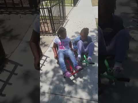 Aubree's Awesome Adventures: Ezy Roller Lesson