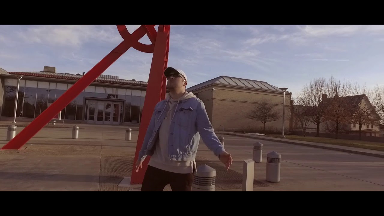 Tony Capo - Pay No Attention