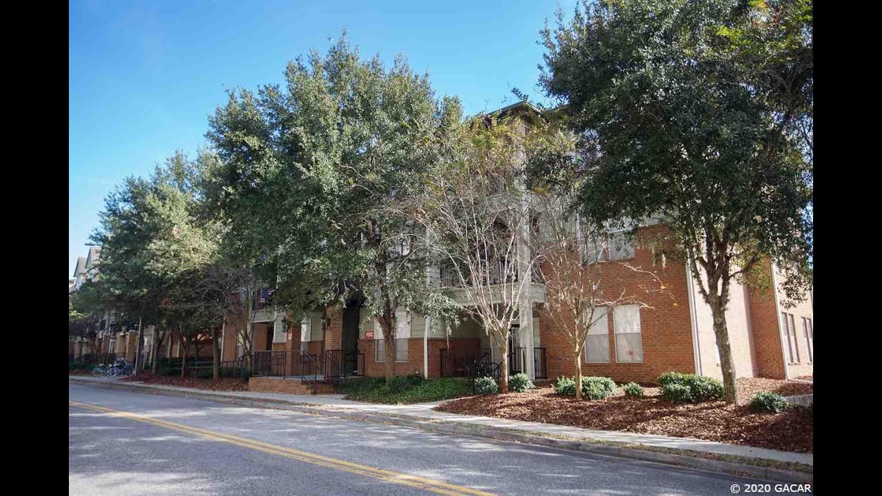 1235 SW 9th Road, Gainesville, FL 32601